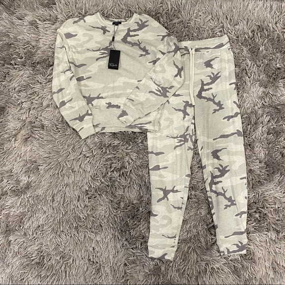 RAILS - Matching Set - Stone Camo Ramona Sweater and Oakland Jogger - Picture 4 of 9
